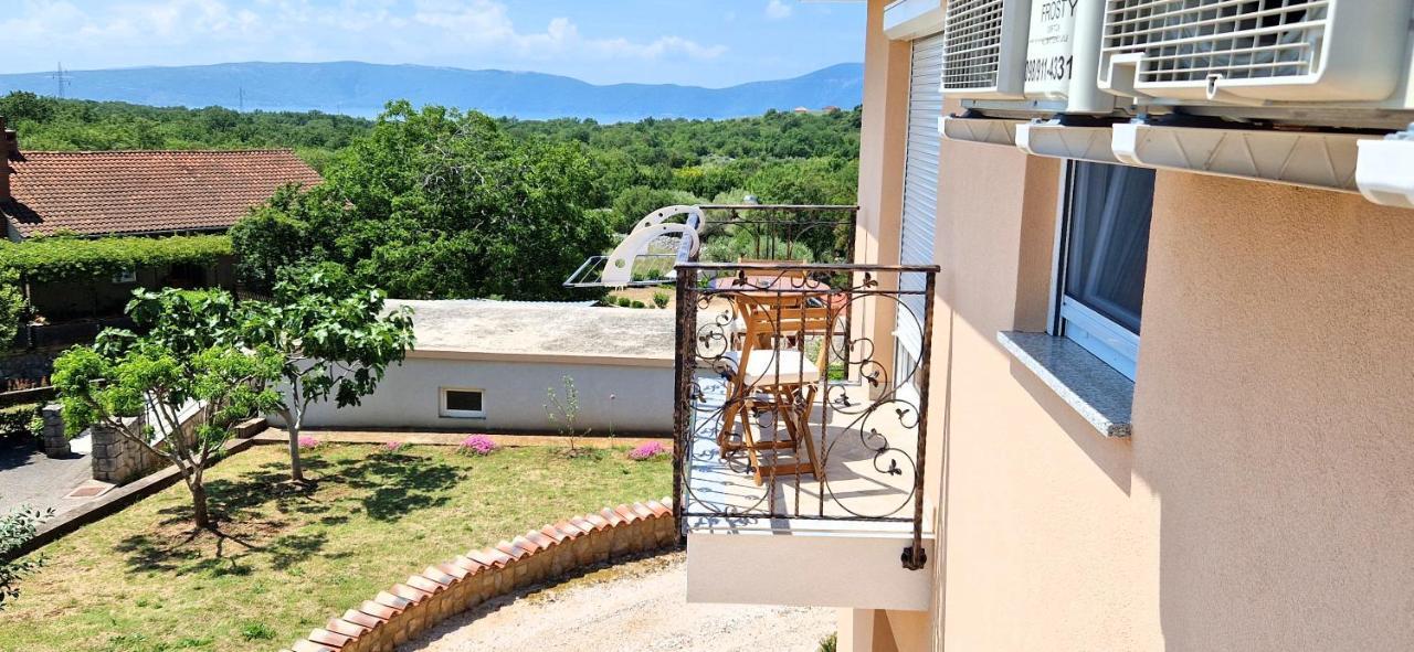 Apartments Pinezic Skrbčići Bagian luar foto
