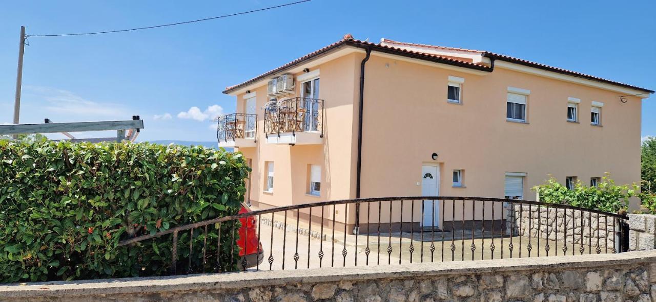 Apartments Pinezic Skrbčići Bagian luar foto